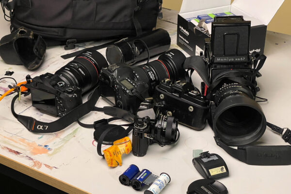 Canon Cameras, Analog cameras. Mamiya Camera.