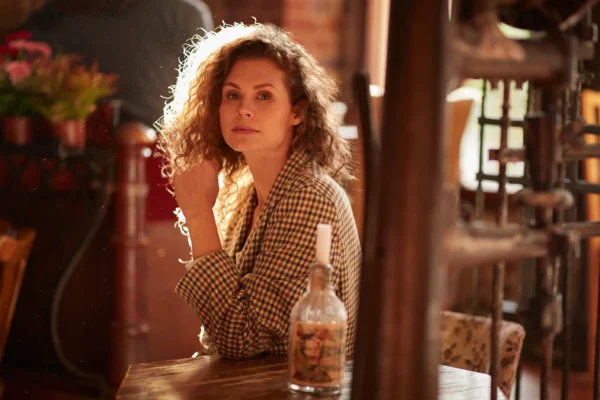 Astrid sittig in a café in Berlin Friedrichshain.