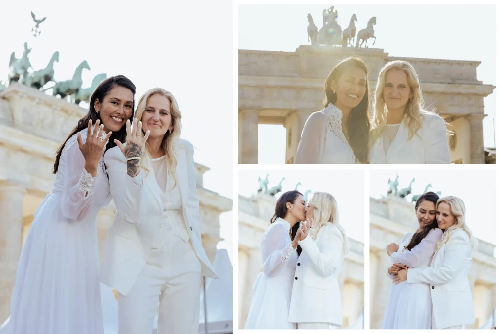 Ein gleichgeschlechtliches Paar in weißer Hochzeitskleidung feiert vor dem Berliner Brandenburger Tor; zu sehen ist eine Collage aus fünf Fotos: das Präsentieren der Ringe, gemeinsames Posen im Gegenlicht der Sonne, ein Kuss und eine Umarmung. Die Aufnahmen stammen von Ed Mehravaran und entstanden vor dem Brandenburger Tor in Berlin.
